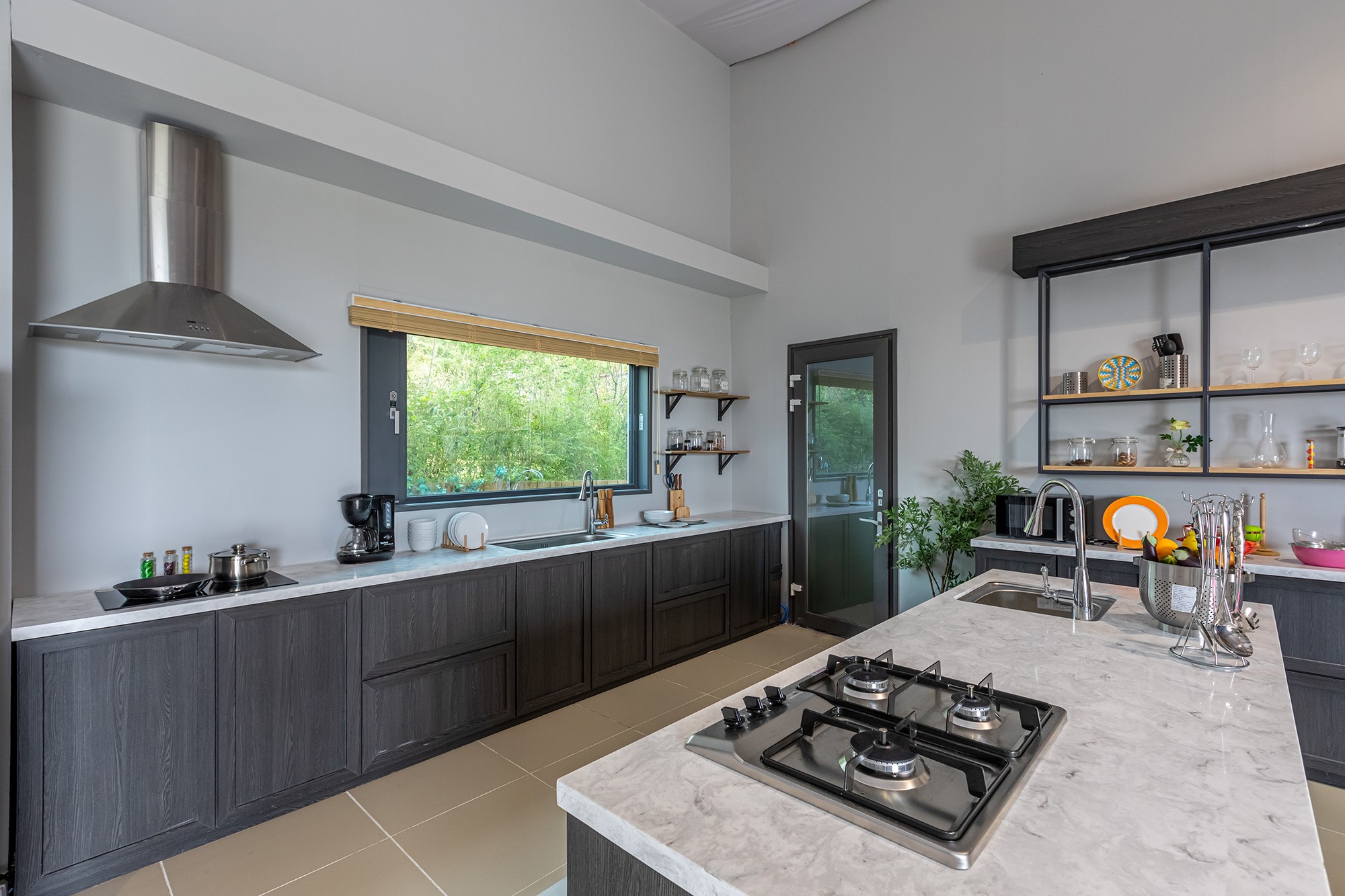 LG Hi-Macs M601 (MARMO AURORA) — изображение 8