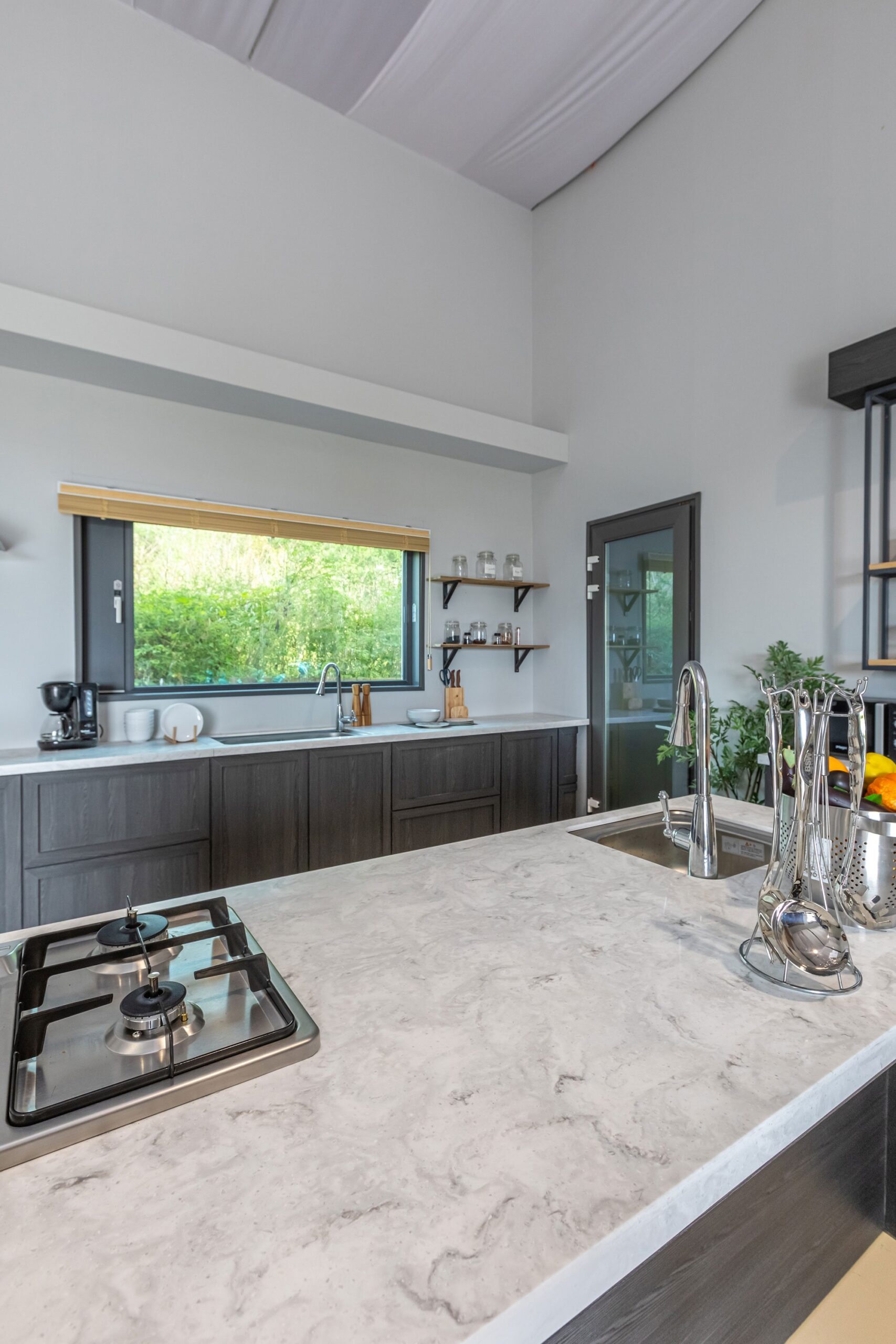 LG Hi-Macs M601 (MARMO AURORA) — изображение 5