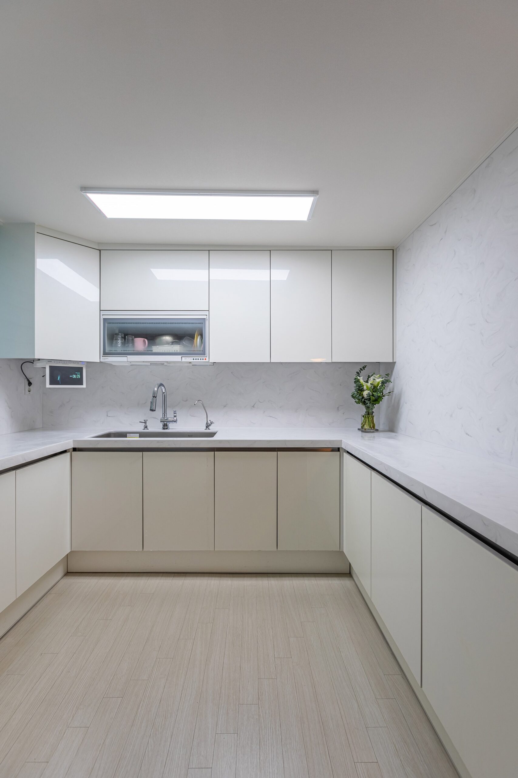 LG Hi-Macs M617 (MARMO AURORA) — изображение 2