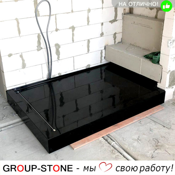 Черный душевой поддон из искусственного камня на заказ — изображение 2
