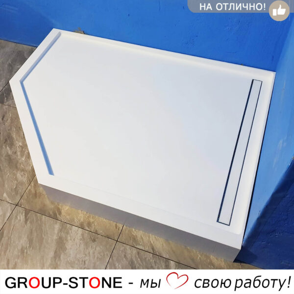 Белый душевой поддон из искусственного камня на заказ