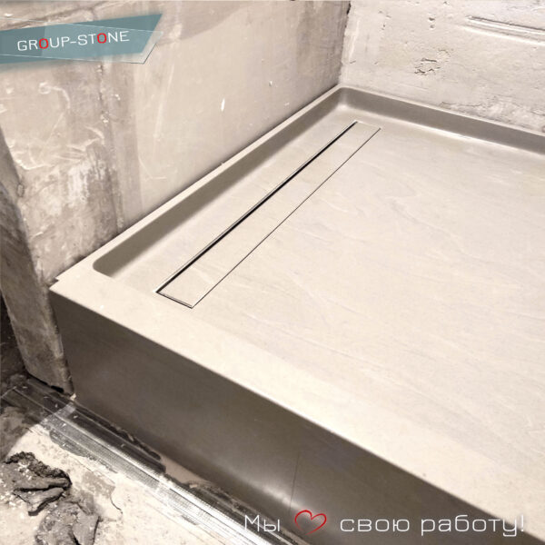 Современная элегантность: душевые поддоны из искусственного камня для стильных ванных комнат — изображение 2