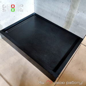 Долговечность и стиль: душевой поддон из камня от Group-Stone, произведённый на нашем предприятии