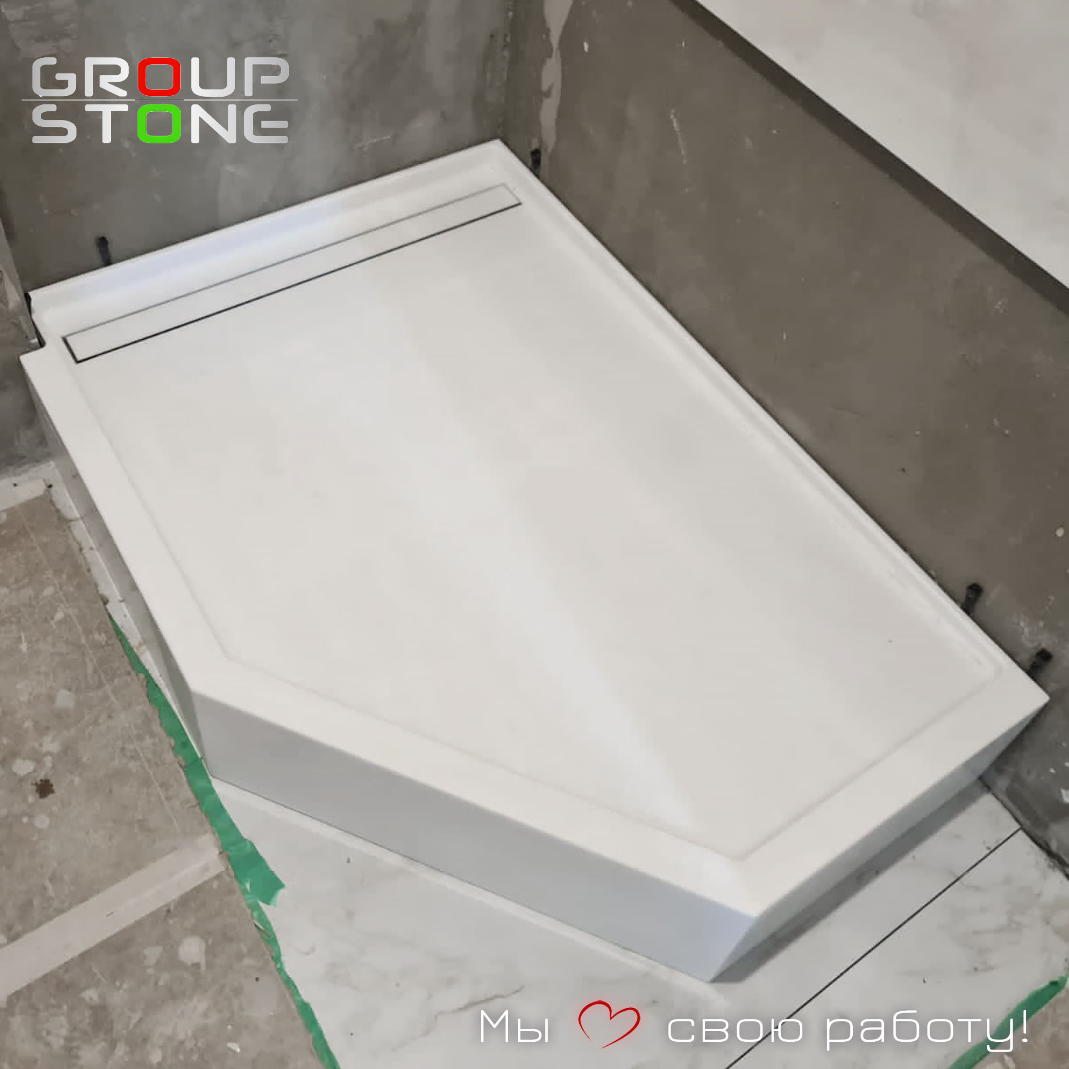 От поддона к шедевру: как искусственный камень задаёт тон интерьеру