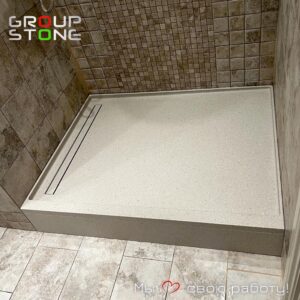 Безопасность и стиль в одной детали: закажите Безопасность и стиль в одной детали: закажите поддон из искусственного камня